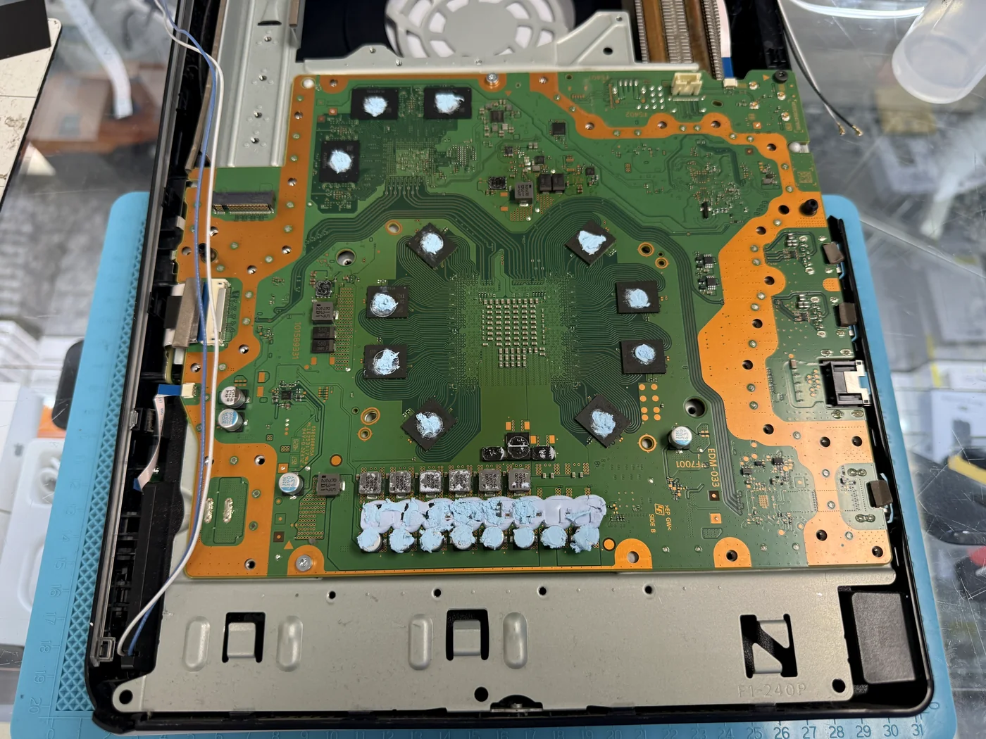 New thermal putty on PS5 memory and power-stage chips