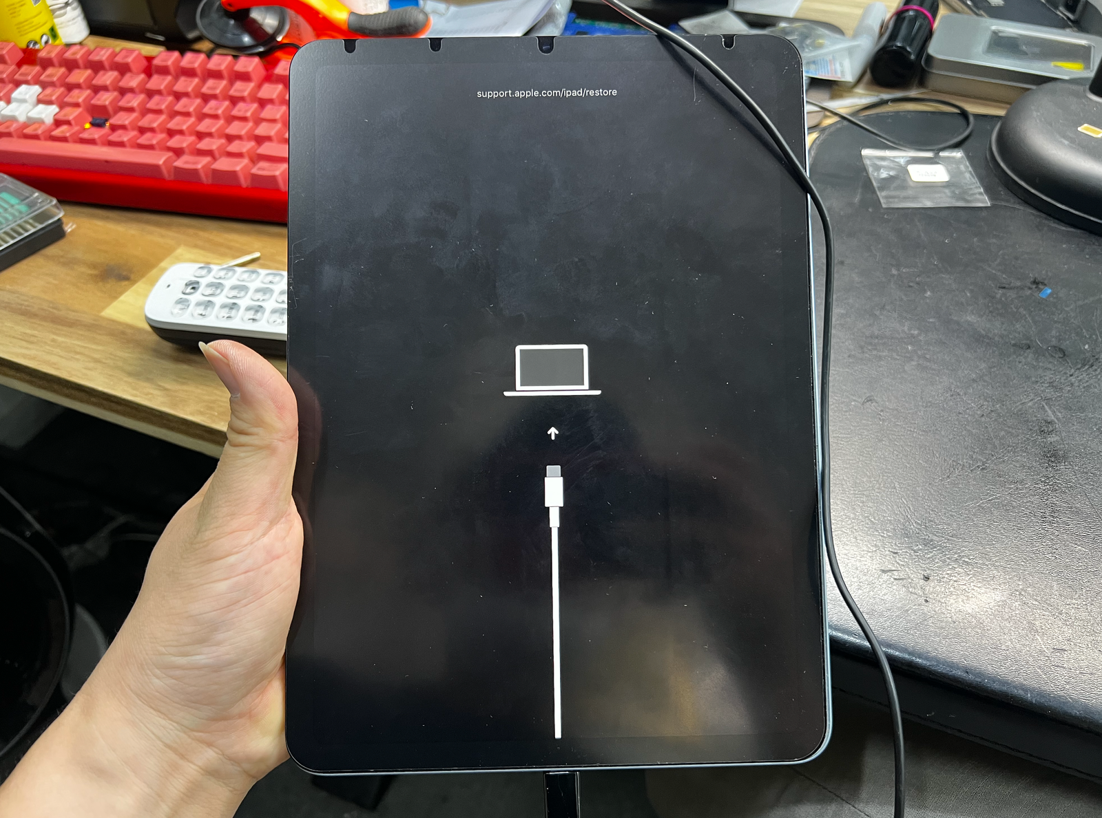 iPad Air 4 Stuck in DFU Mode After a Drop — Shattered Power Button Replacement